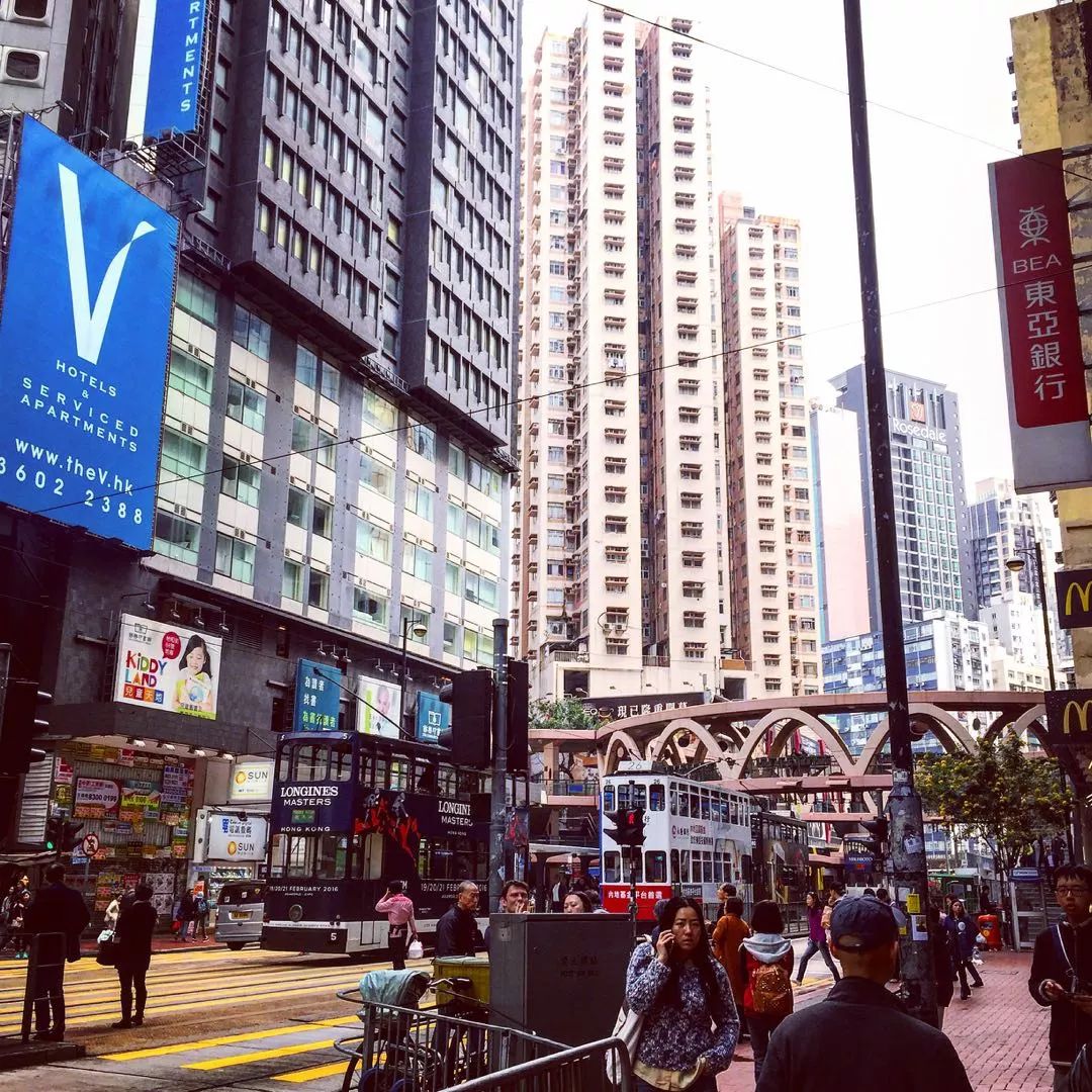 [實時焦點]明天起，香港推新一代電子護照，最快5分鐘辦成！