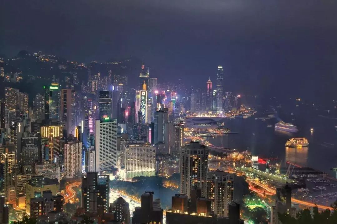 [熱門推薦]移居香港歷史回顧丨如今想拿香港身份，還有什么途徑可??？