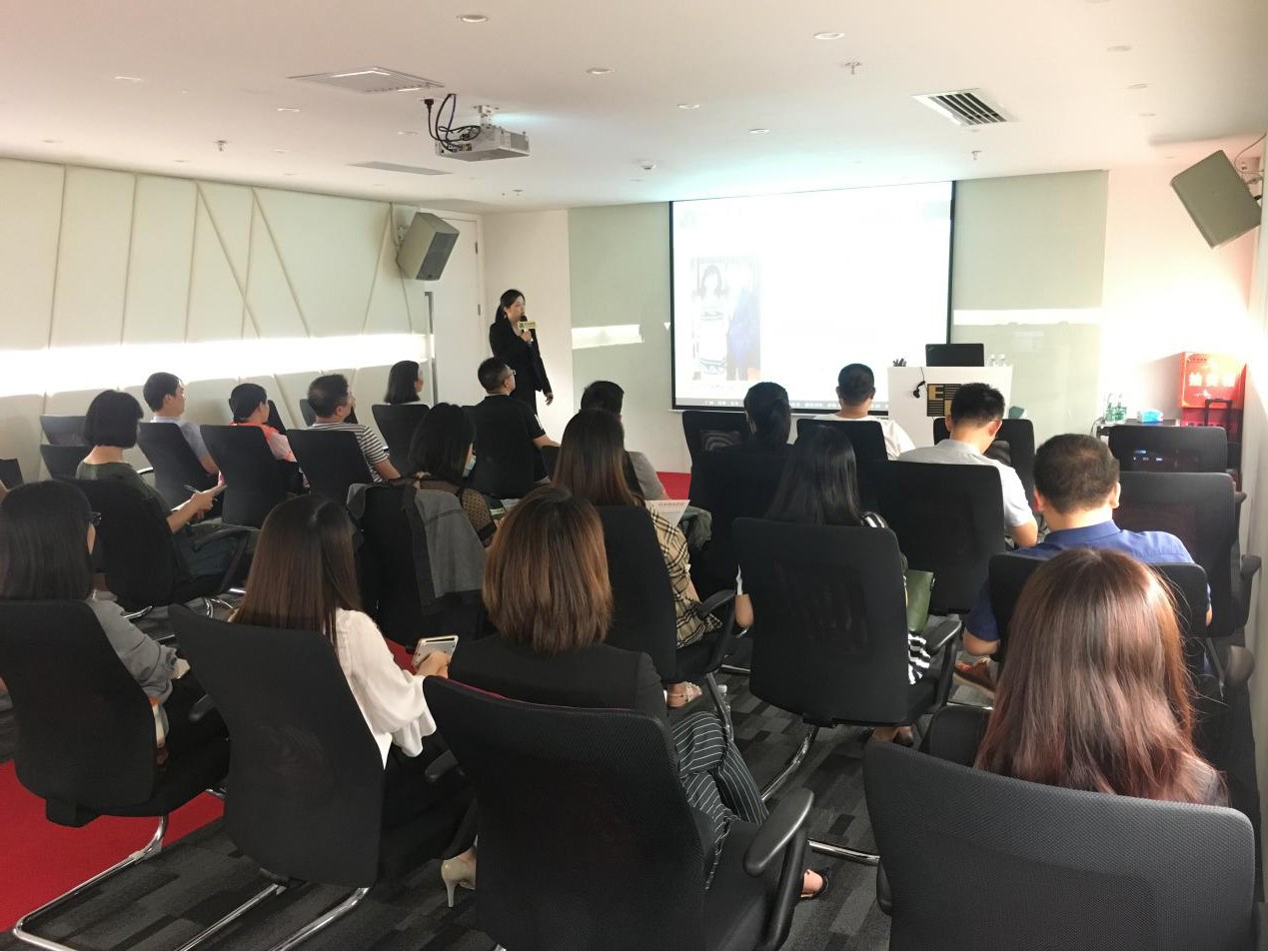 精彩回顧：[6月22日 深圳] 加拿大移民留學(xué)政策解析會 圓滿結(jié)束
