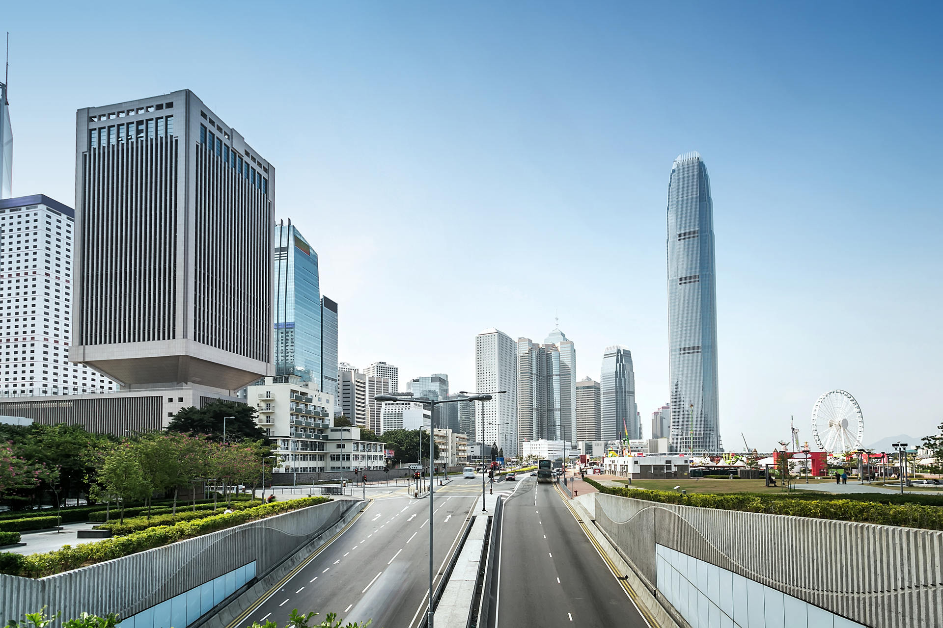 香港卓越專才丨獲批香港身份有“捷徑”!大專學歷電商總經(jīng)理如何脫穎而出?