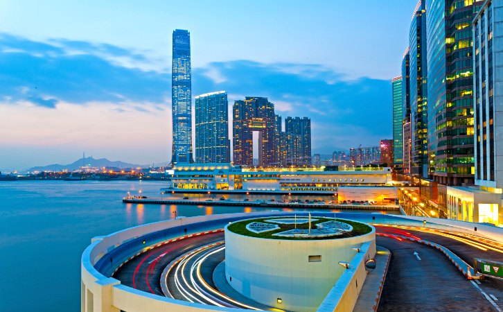身在內(nèi)地趕政遞交香港身份續(xù)簽，卻收到暫停審理通知書？！